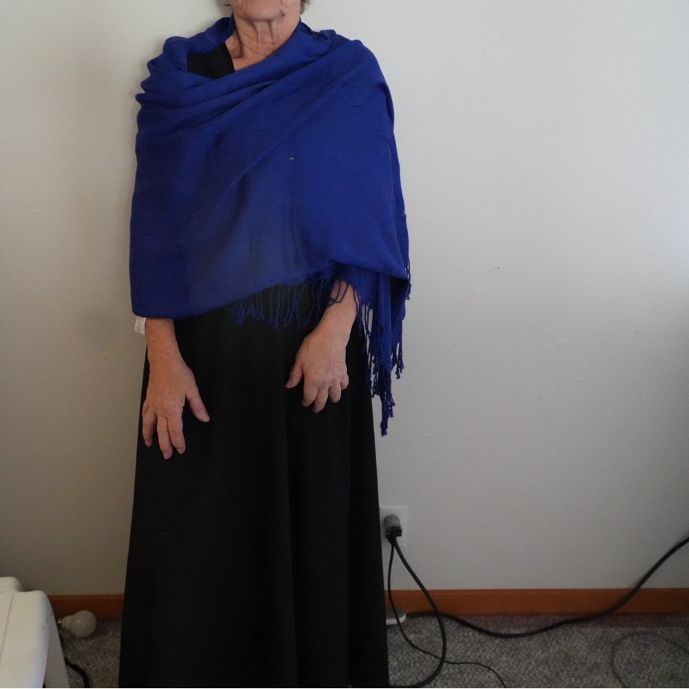 Elegant Blue Shawl for Women